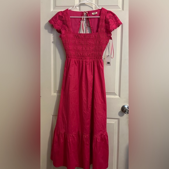 Jason Wo Summer or Spring Dress - Picture 2 of 8